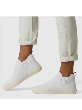 Rothy's Chelsea White Size 7 woman’s unisex comfortable sneaker shoes boots